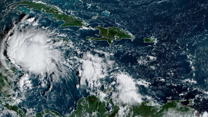 La tormenta tropical formada este martes tiene vientos de 75 kilómetros por hora y una presión mínima de 1005 milibares.