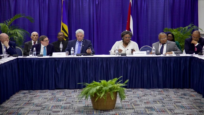 Cuba y Barbados profundizan su colaboración en salud, agricultura, turismo, educación, cultura y deportes.