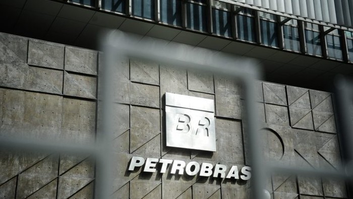 Patres es crítico de la actual política de distribución de dividendos de la empresa, atribuido a los presidentes nombrados por Jair Bolsonaro.