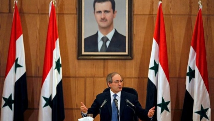 Al-Mekdad destacó que la Casa Blanca y la Unión Europea presionan a terceros países para que no negocien con Siria.