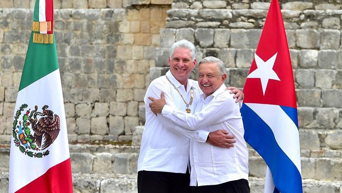 México reconoció la labor del Presidente de Cuba para fortalecer las relaciones de amistad entre ambos países.