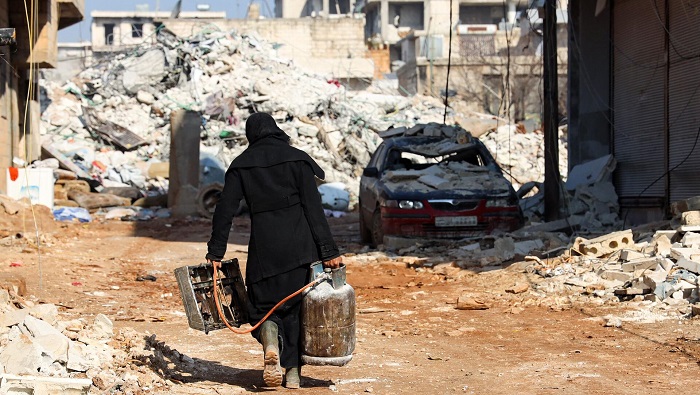 El número de víctimas por el terremoto asciende a más de 1.414 muertes y 2.349 lesiones en Siria.