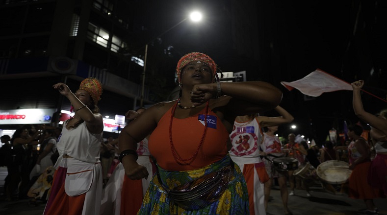 En este día Brasil presentó un paquete con más de 20 acciones en favor de los derechos de las mujeres, enfocadas en terminar con la desigualdad salarial y garantizar la salud menstrual.