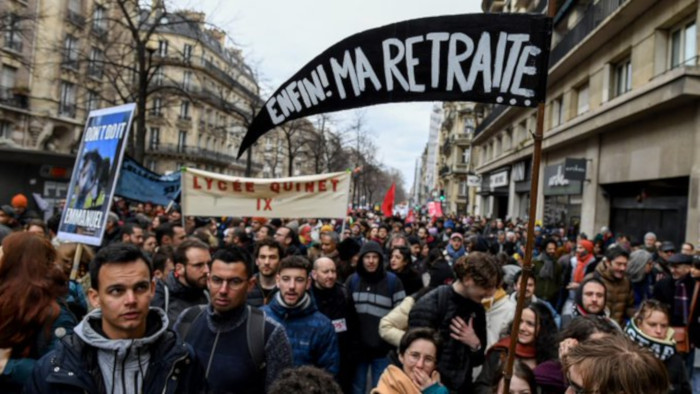 La inteligencia francesa espera entre 800.000 y un millón de manifestantes el sábado, según la emisora ​​local BFMTV.