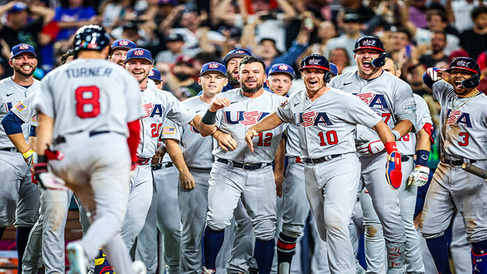 Estados Unidos venció a Venezuela que venia invicta en el Clásico Mundial de Beisbol y accedió nuevamente a la semifinal del torneo.