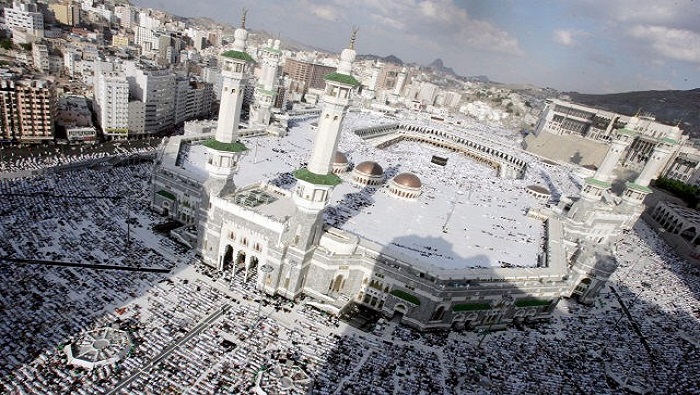 Las fuerzas del orden tampoco han podido afirmar si los fallecidos eran peregrinos que viajaban a La Meca por el mes sagrado musulmán de Ramadán.