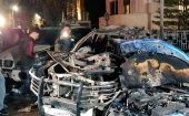 El fuego a causa de la explosión del carro bomba en un barrio de la capital siria se extendió a dos automóviles cercanos. 