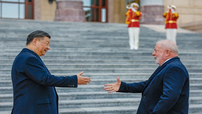 Xi Jinping y Lula da Silva presidieron el acto de firma de los acuerdos bilaterales en diversas materias.