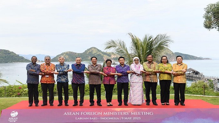 Previo a la 42 Cumbre de la Asean también se celebraron la 26 Reunión del Consejo de la Comunidad de Seguridad Política y la 33 del Consejo de Coordinación.