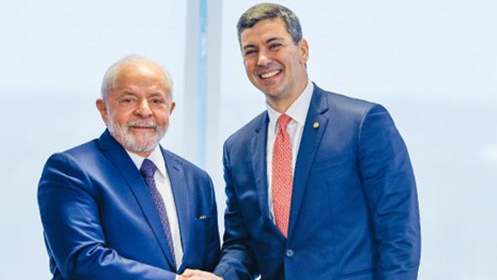 Lula publicó un mensaje en su cuenta de Twitter, en el que hizo un llamado a “trabajar juntos” para fortalecer las relaciones bilaterales.