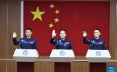 Jing Haipeng, Zhu Yangzhu y Gui Haichao tendrán entre sus tareas monitorear los procesos de acoplamientos y evacuación en la estación espacial que está en plena fase de aplicación y desarrollo.