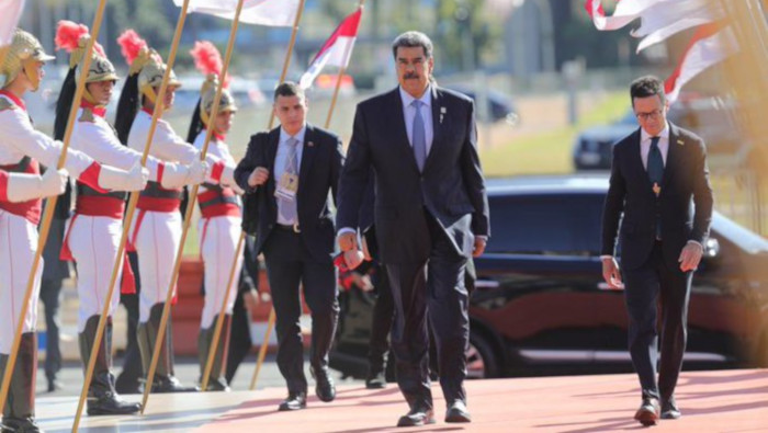 El jefe de Estado Nicolas Maduro llegó al Palacio de Itamaraty en el contexto de la reunión de presidentes de América del Sur.