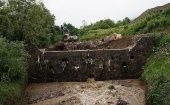 Los ríos también se estaban desbordando en el este de Bosnia, y las autoridades de la ciudad nororiental de Tuzla declararon una emergencia en toda la región.