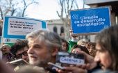 “Seguimos en el Polo Científico en defensa del Conicet y del trabajo de nuestros investigadores/as. Los argentinos/as estamos convencidos/as de que la ciencia es la llave para construir un país más justo", refirió el ministro Daniel Filmus.