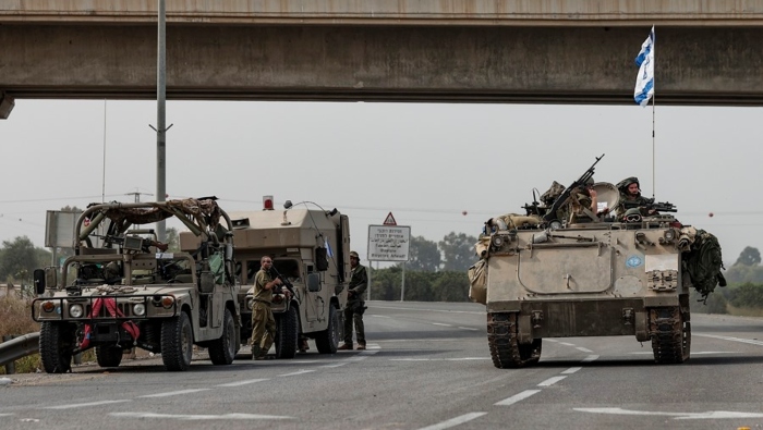 Los carros de combate del Ejército sionista pasaron por la carretera de Salahedín, la principal vía de la Franja.