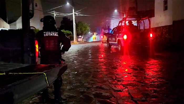 Durante la balacera en el estado mexicano de Zacatecas también resultó herido gravemente un cuarto agente policial que permanece hospitalizado.