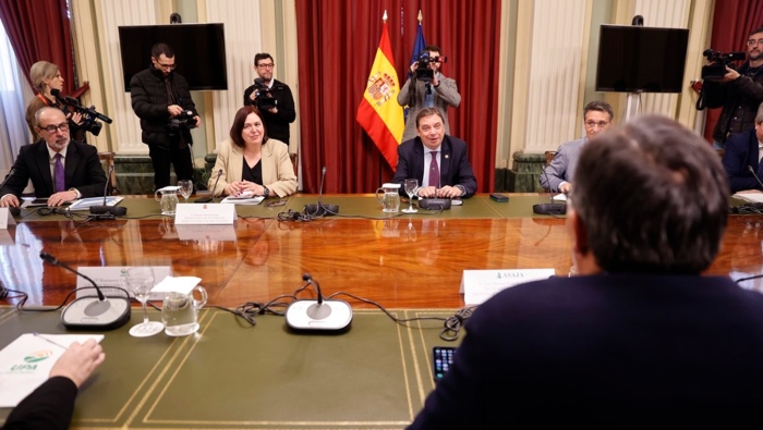 Planas indicó que España respaldará los cambios en la Política Agraria Común a favor de los agricultores nacionales.