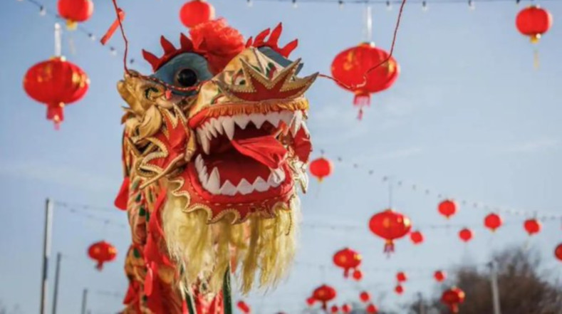 El Año Nuevo chino, también denominado Fiesta de la Primavera, es la festividad tradicional más importante del año en el calendario chino, celebrada también en otros países en el este y del sudeste de Asia