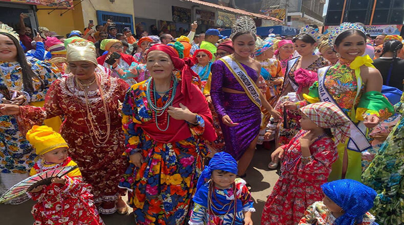 Las comparsas de la Madamas marcan uno de los momentos más importantes de los carnavales más famosos de Venezuela.
