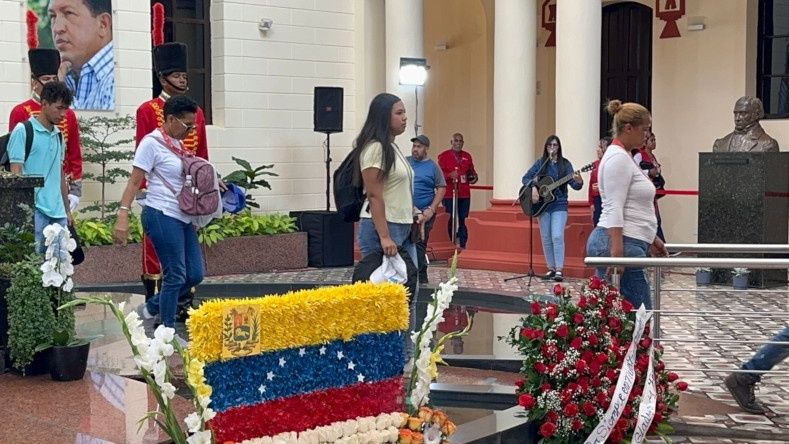 Gran movilización conmemora 11 años de la siembra de Hugo Chávez