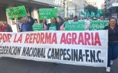 La dirigente de la FNC, Marcial Gómez, señaló que la marcha se realiza contra “el retroceso de la institucionalidad”.
