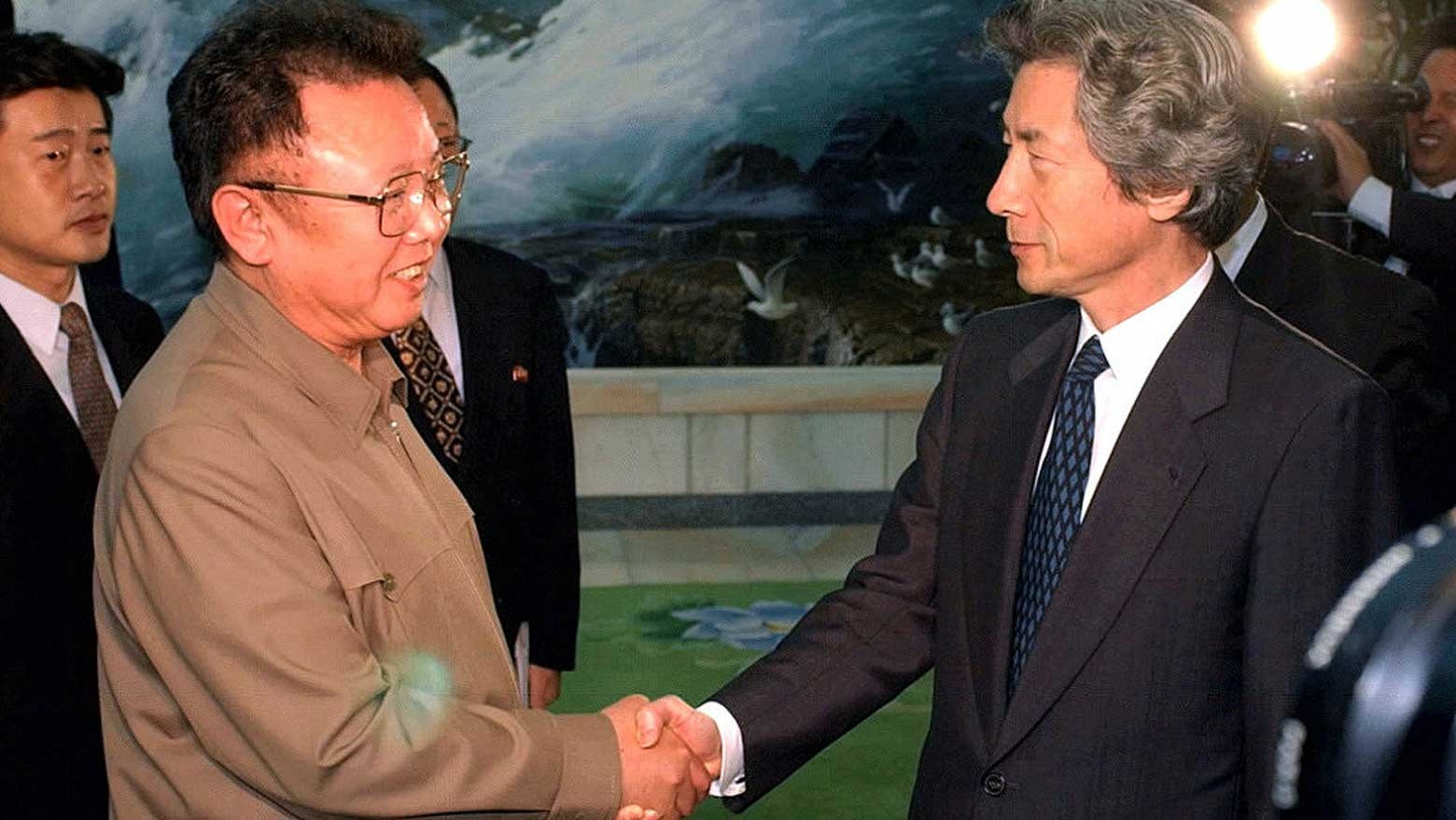 En 2002 se produjo un encuentro en Pionyang entre los jefes de Gobierno de ambos países.