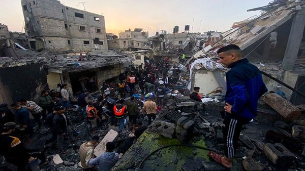 Mientras las negociaciones se llevan a cabo, la población en Gaza espera la ayuda humanitaria.