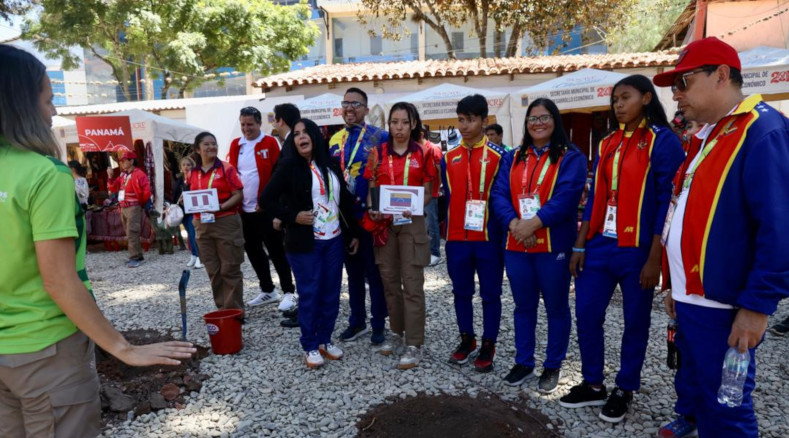 Cabe destacar que la delegación de Venezuela competirá en 21 deportes, 24 modalidades y está compuesta por 197 atletas; entre ellos 99 masculinos y 98 femeninas. 