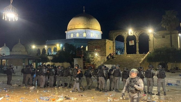 La Organización de Cooperación Islámica condenó el ataque y recalcó que Israel viola leyes internacionales para garantizar la libertad de culto.