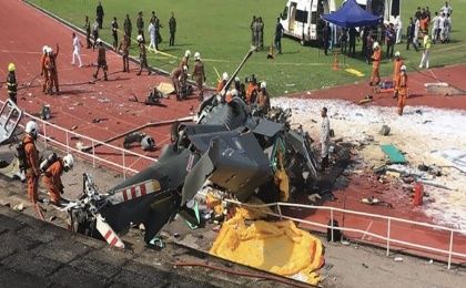 Dos helicópetos colisionaron durante una sesión de entrenamiento en Malasia.