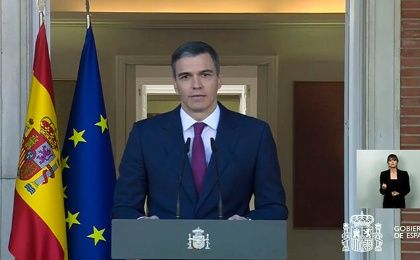 Pedro Sánchez había anunciado el pasado miércoles que se daba unos días de reflexión para decidir si continuaba o no al frente del gobierno.