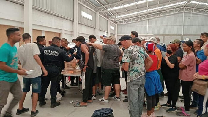 El grupo de migrantes fue trasladado a instalaciones migratorias para continuar su proceso legal, brindarles atención y ayuda humanitaria.