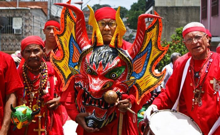 Fiesta tradicional Los Diablos Danzantes de Yare’, en el estado Miranda. Foto: Alba Ciudad
