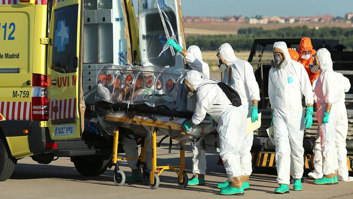 Detectan otros seis posibles casos de ébola en España