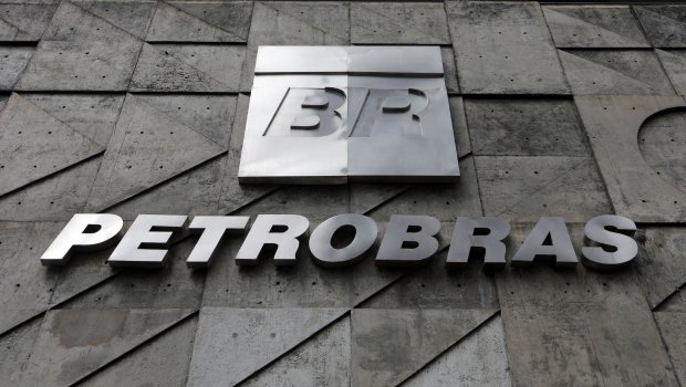 Continúan las investigaciones sobre el caso de corrupción en la estatal brasileña Petrobras.