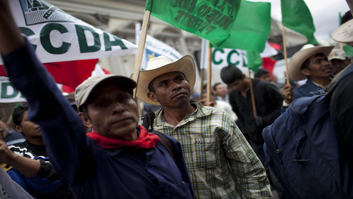 Los campesinos e indígenas guatemaltecos protestan desde hace varios años por la aprobación de la Ley de Desarrollo Rural Integral.