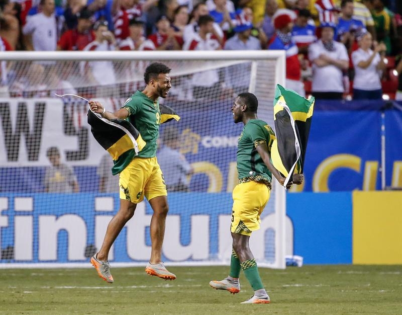 Jamaica venció a Estados Unidos dos goles por uno.