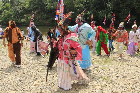 Entre las comunidades que participarán en el evento cultural de este mes se incluyen los Pomasqui, Rumicucho y Cotocollao.
