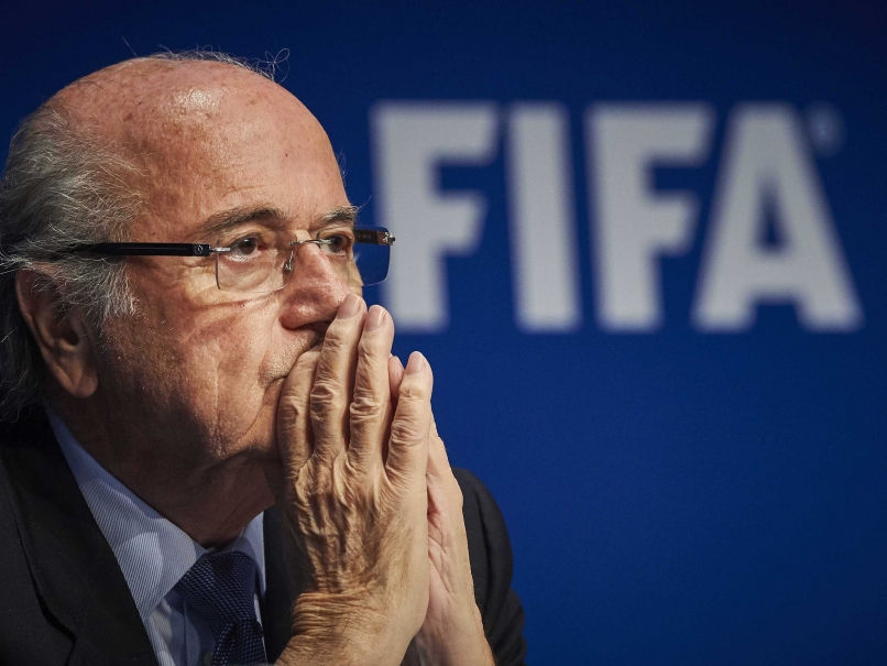 El suizo Joseph Blatter, enfrenta en este momento la justicia y pudiera ser apartado de por vida de cualquier actividad futbolística ligada a la FIFA.