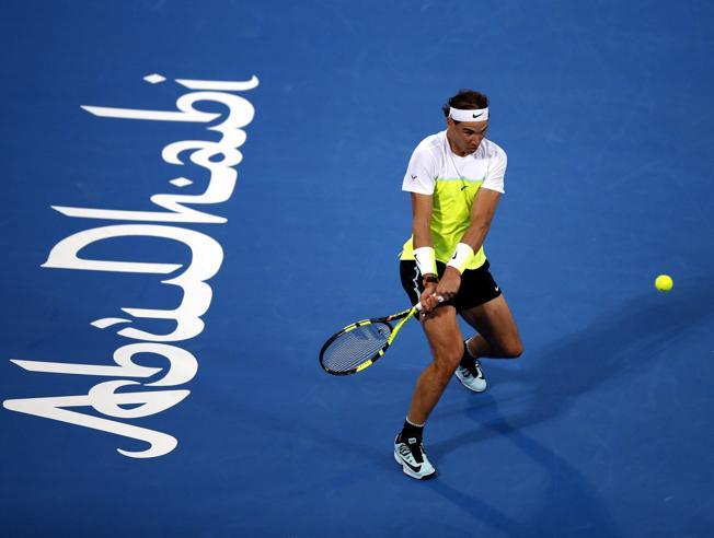 Rafa Nadal ha batido a David Ferrer en la primera semifinal del Torneo de Exhibición de Abu Dhabi.
