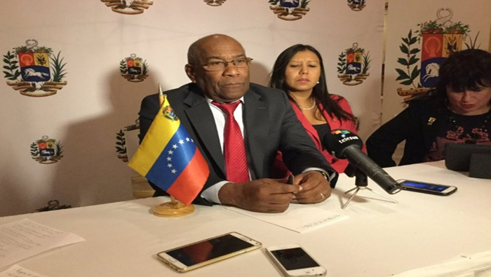 Durante su visita a Sudáfrica, el vicepresidente venezolano impulsó la Agenda Económica Bolivariana.