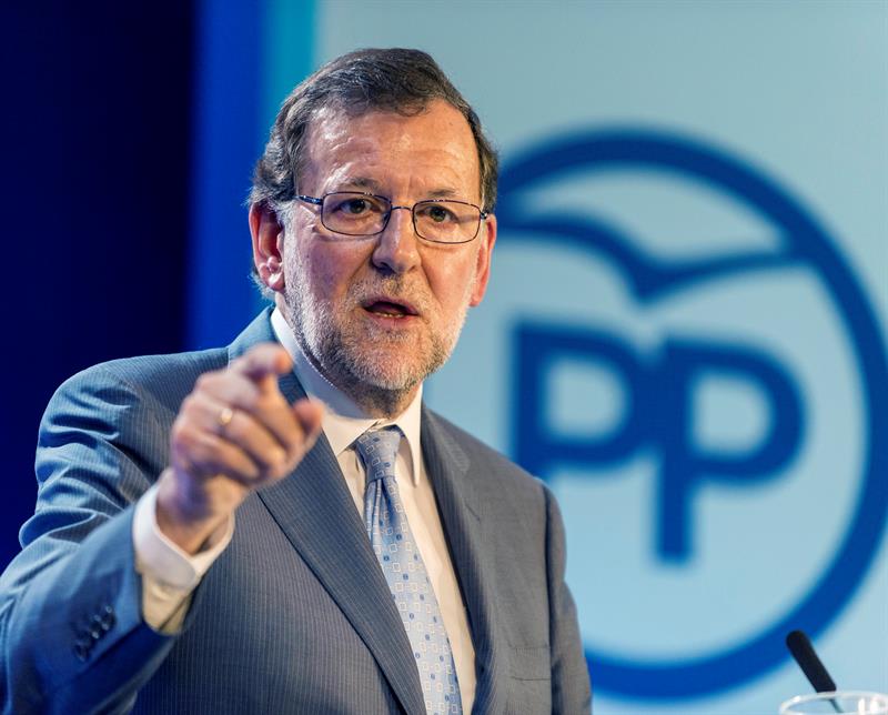 Rajoy enumera en la misiva lo que considera logros de su gestión.