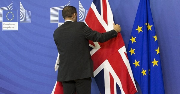 Parlamento Europeo votó a favor de que Gran Bretaña formalice su abandono de la UE