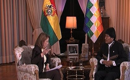 El presidente boliviano Evo Morales compartió su opinión de los diversos ataques que viven los Gobiernos progresistas de la región actualmente.