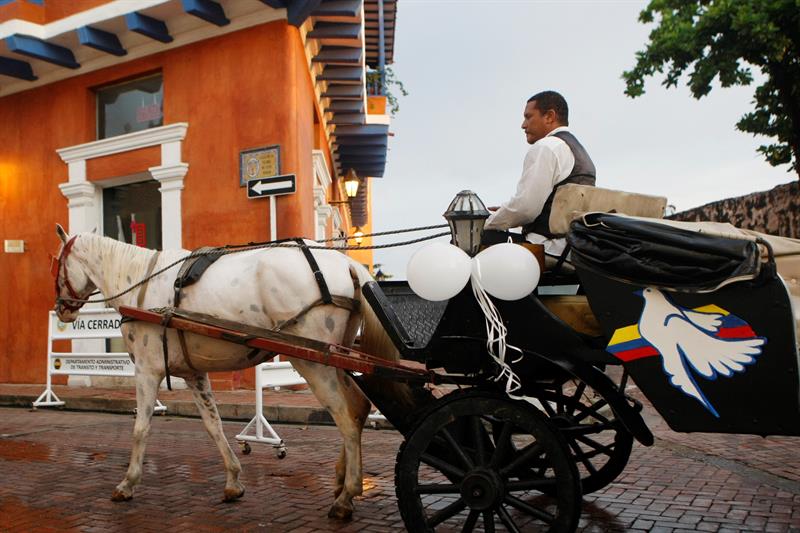 La histórica y caribeña ciudad de Cartagena de Indias acoge este lunes la firma del acuerdo de paz negociado en La Habana entre el Gobierno colombiano y las FARC.
