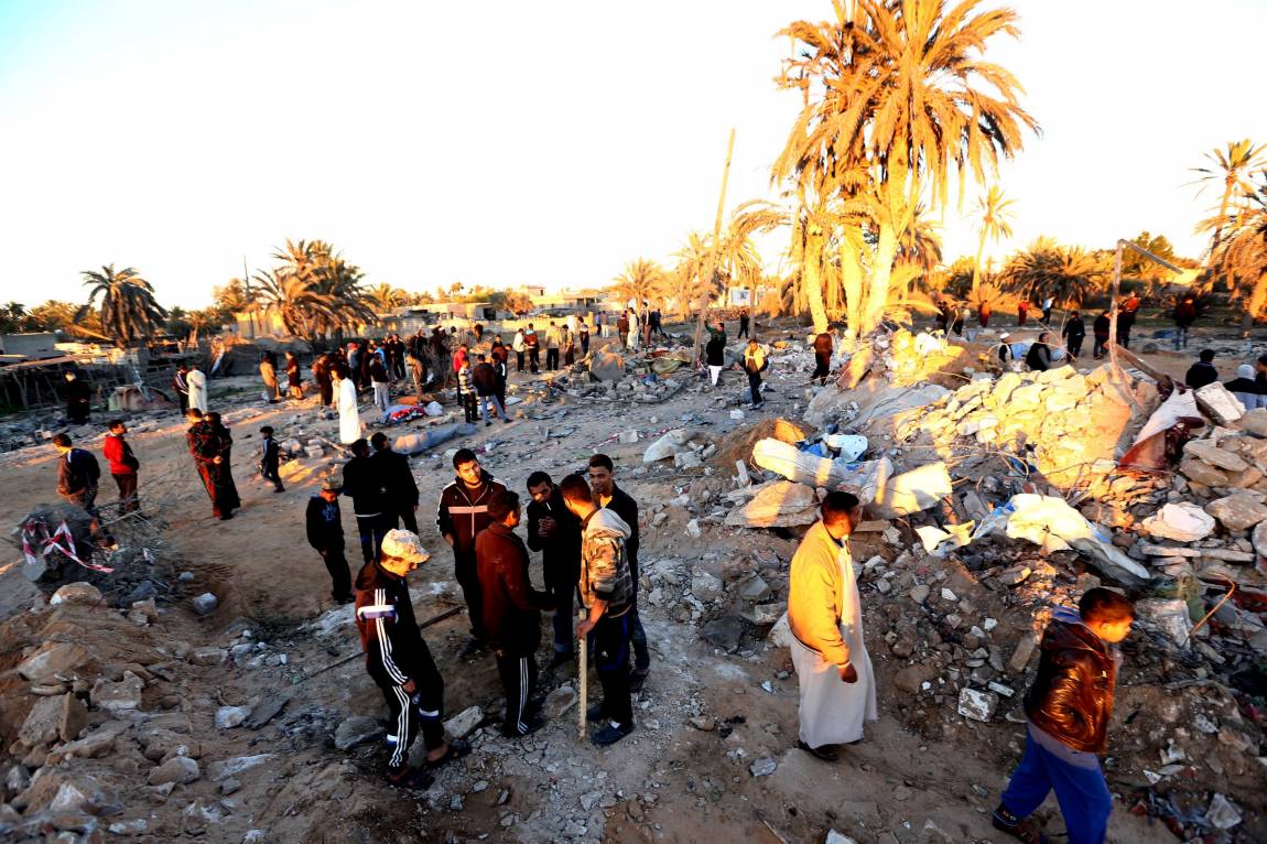 El bombardeo de la coalición internacional sobre Libia cobró la vida de al menos 40 personas.
