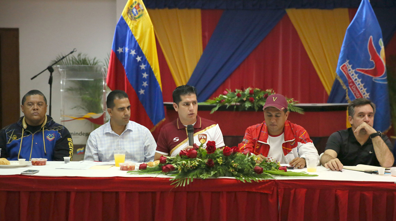 Autoridades deportivas venezolanas resaltan la formación integral de los atletas.
