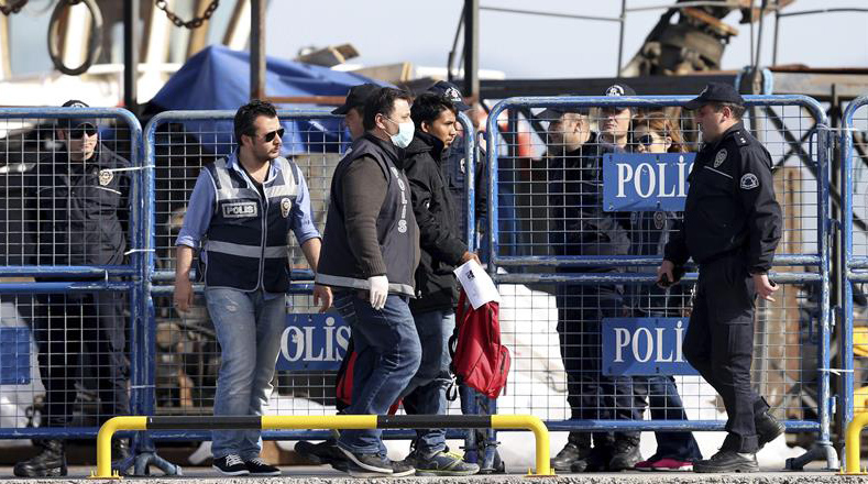 Europa sigue sin afrontar con seriedad el problema de su sistema migratorio.