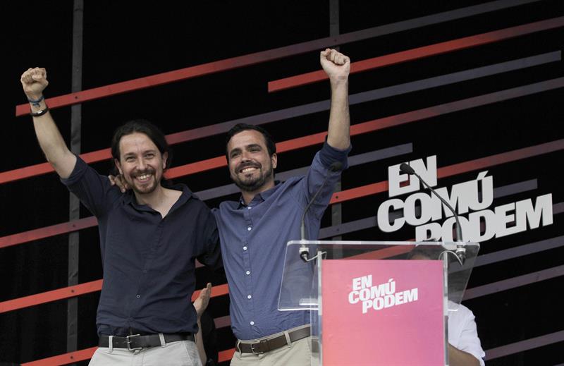 La coalición de izquierda tiene el apoyo del 26 por ciento de los españoles, a tres puntos del PP, que se mantiene estancado con 29 por ciento.