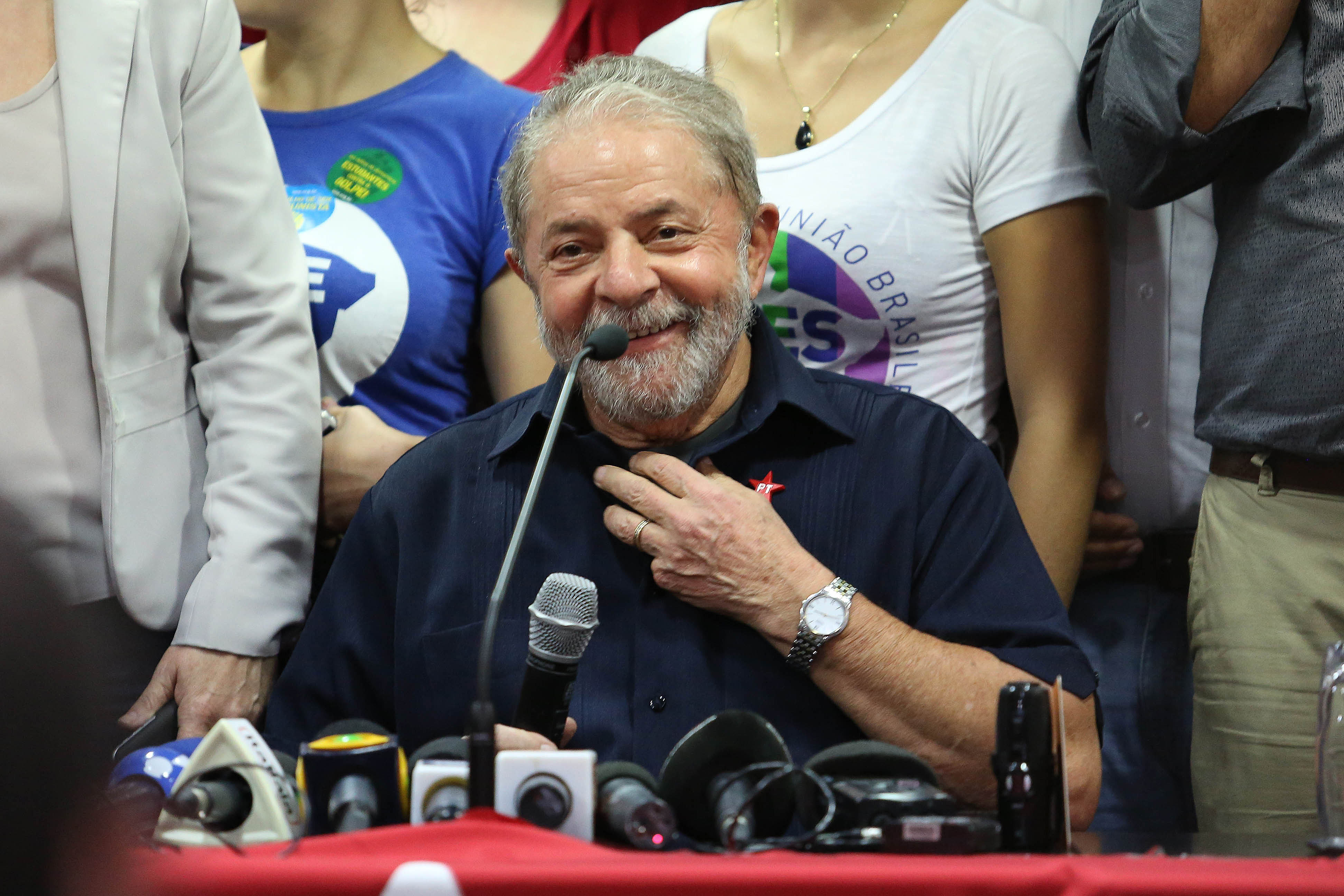 Una serie de acusaciones de corrupción contra Lula buscan erradicar al PT (Partido de los Trabajadores) del escenario electoral.